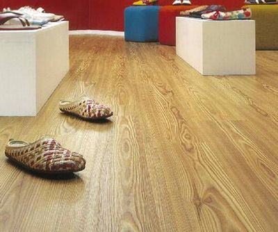 建材選購(gòu)全攻略 衛(wèi)浴、瓷磚、地板、壁紙、櫥柜及塑膠地板20條實(shí)用指南